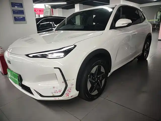 2024 Geely Galaxy E5
