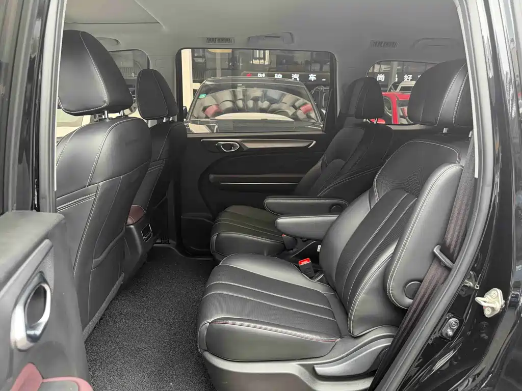 GAC Motor Trumpchi M6 — миниатюра 11