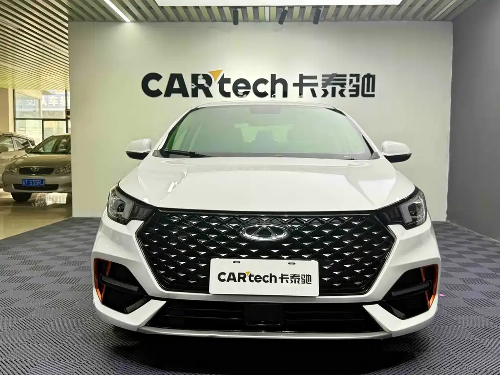 Chery Arrizo 5 PLUS — миниатюра 2