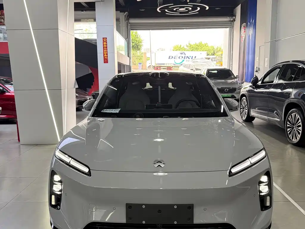 NIO ET5T — миниатюра 2