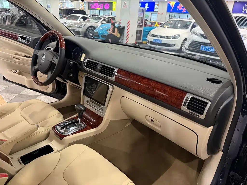 Volkswagen Passat Lingyu — миниатюра 12