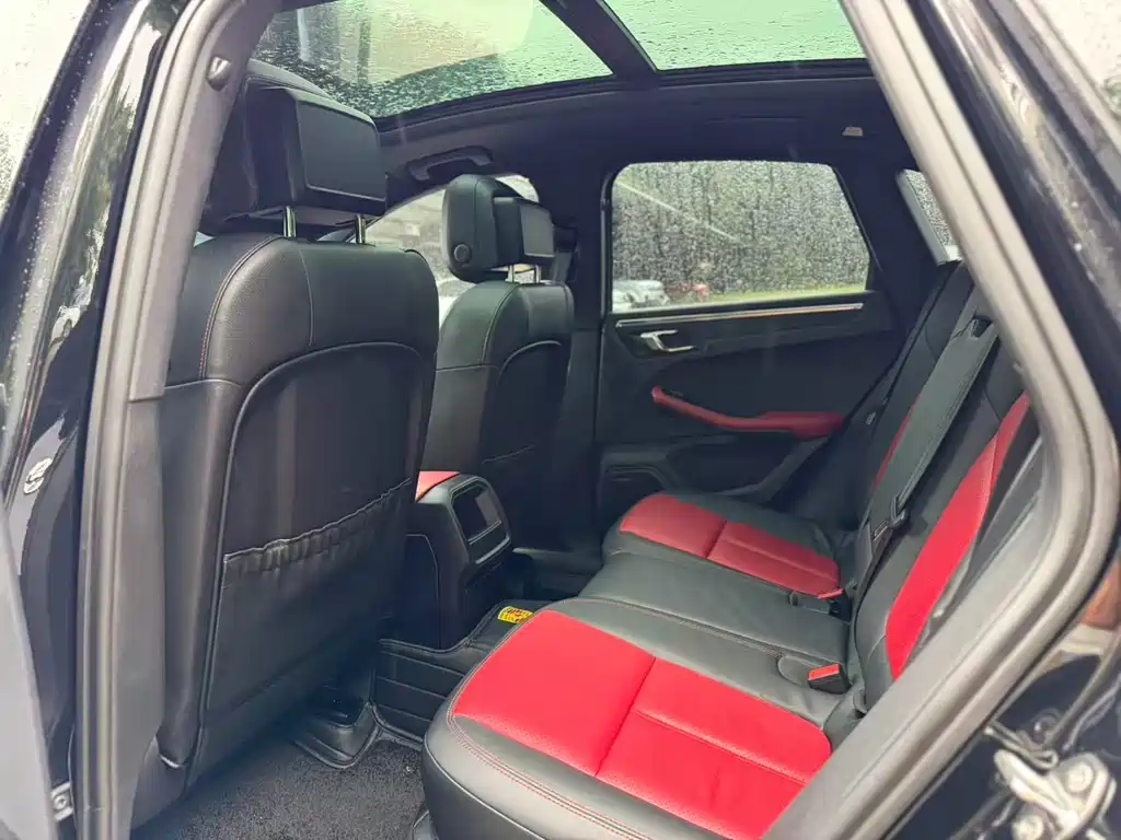 Porsche Macan 2016 Macan 2.0T