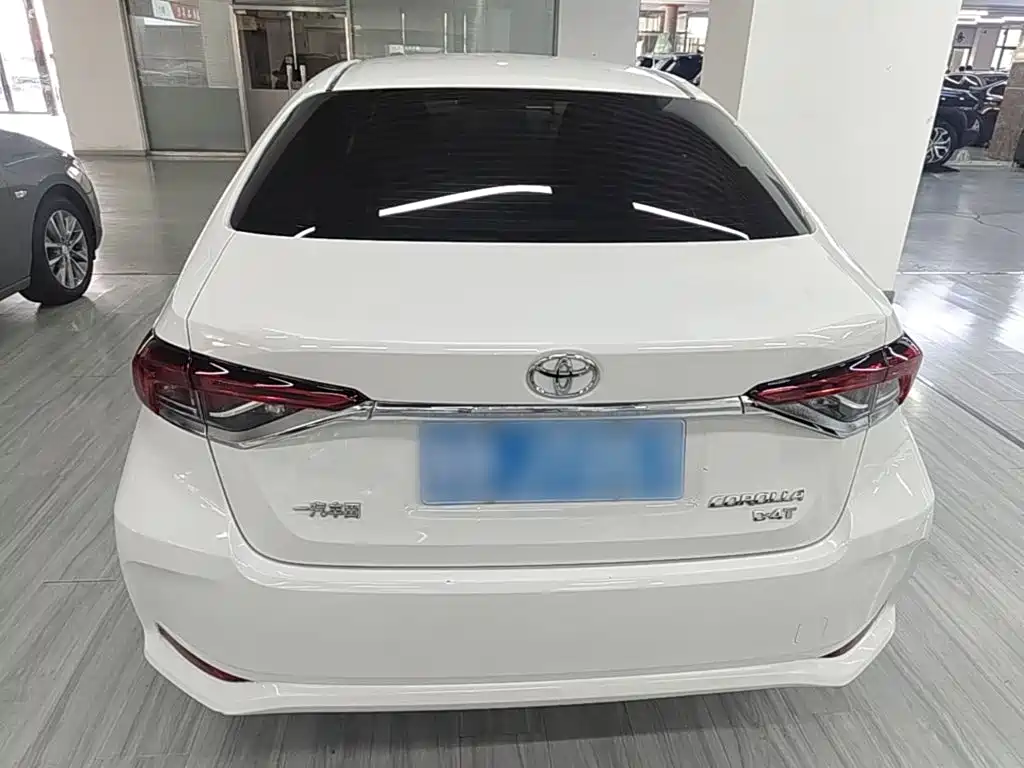 Toyota Corolla — миниатюра 4