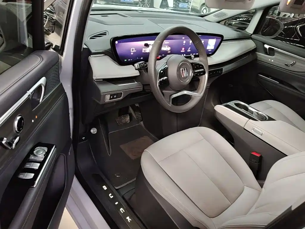Buick GL8 — миниатюра 16