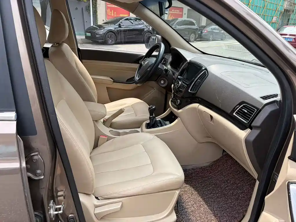 Baojun 730 — миниатюра 9