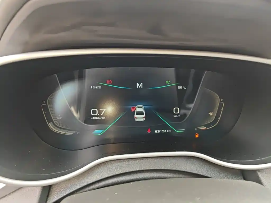 Geely Emgrand — миниатюра 12
