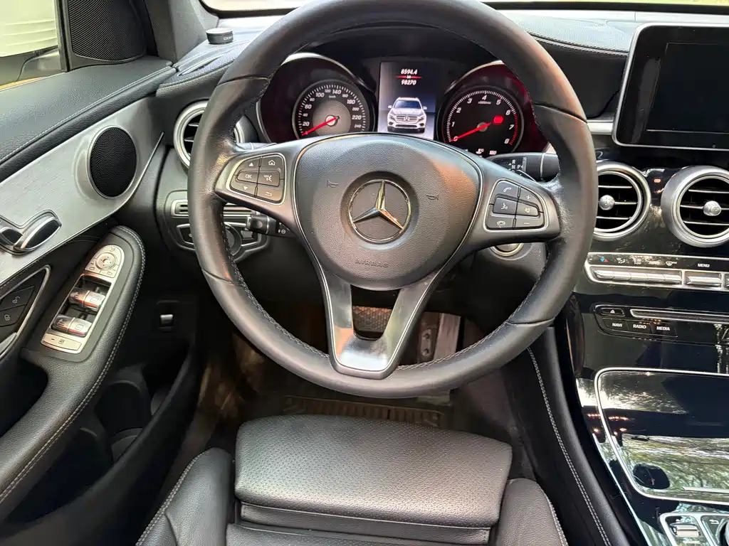 Mercedes-Benz GLC — миниатюра 11