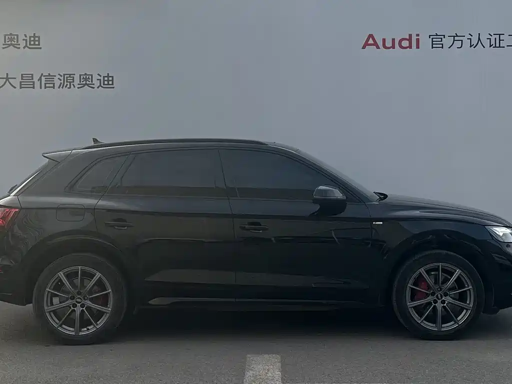 Audi Q5L — миниатюра 4
