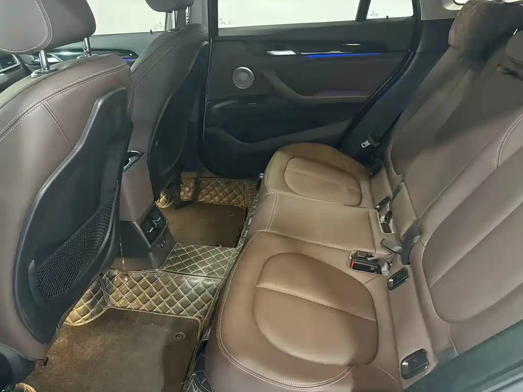 BMW X1 2022 sDrive25Li Lead
