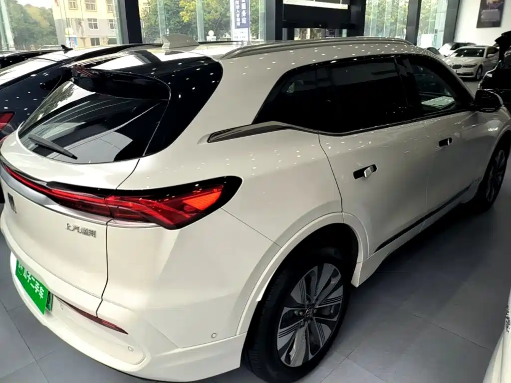 Buick E5 — миниатюра 7