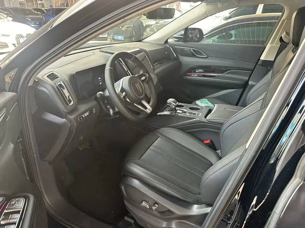 Hongqi Hongqi HS3 PHEV — миниатюра 3