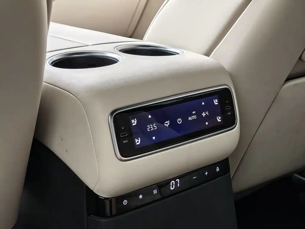 Li Auto Li L9 — миниатюра 17