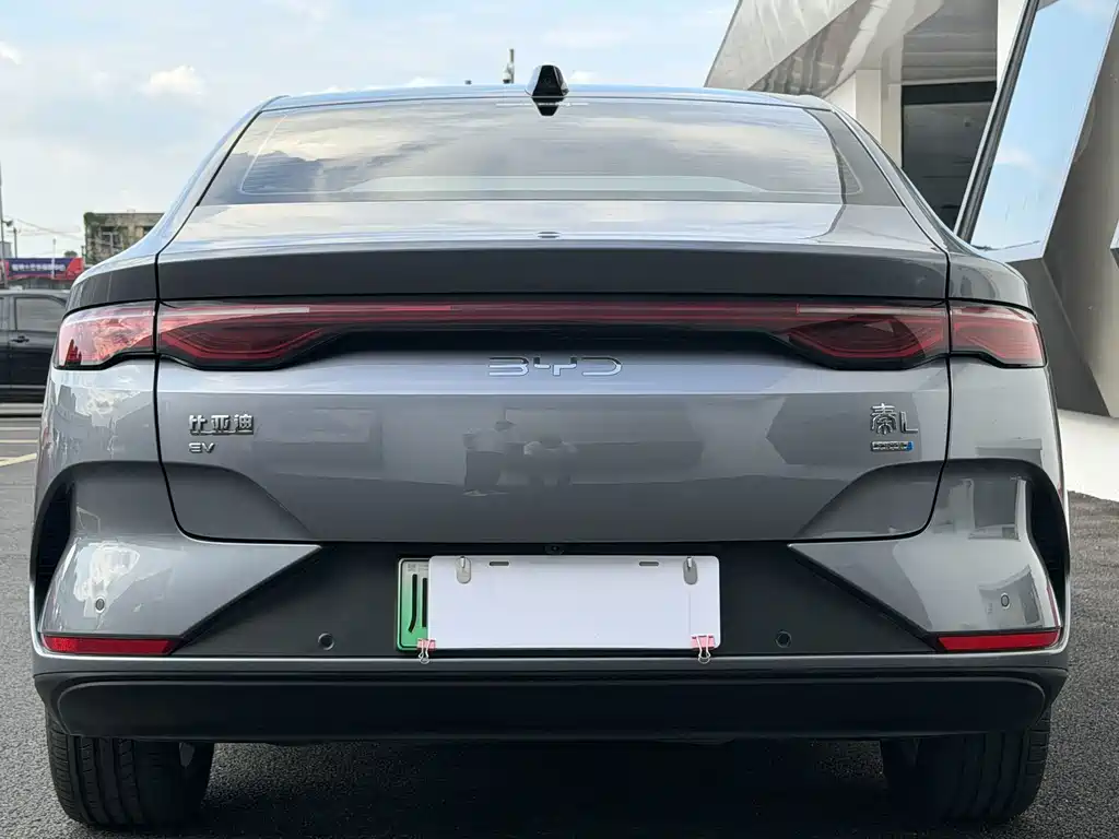 BYD Qin L — миниатюра 17