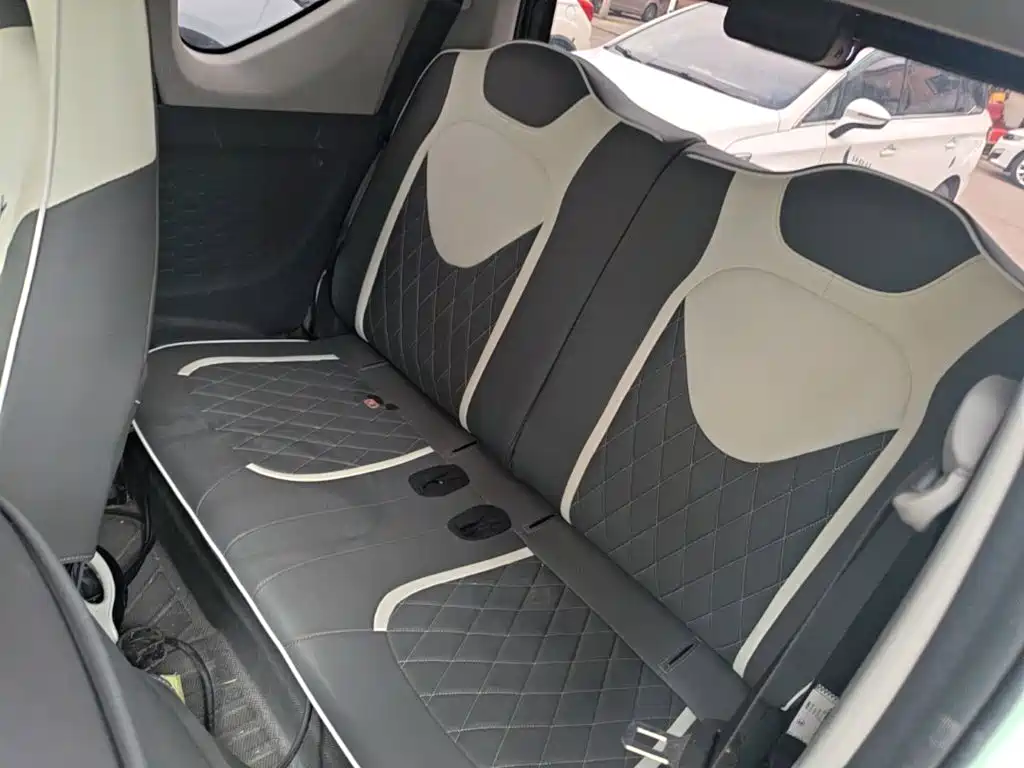 Wuling MINIEV — миниатюра 17