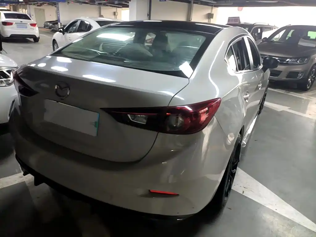 Mazda 3 Axela — миниатюра 7