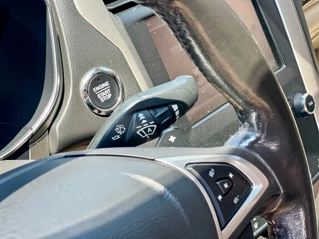 Ford Mondeo — миниатюра 10