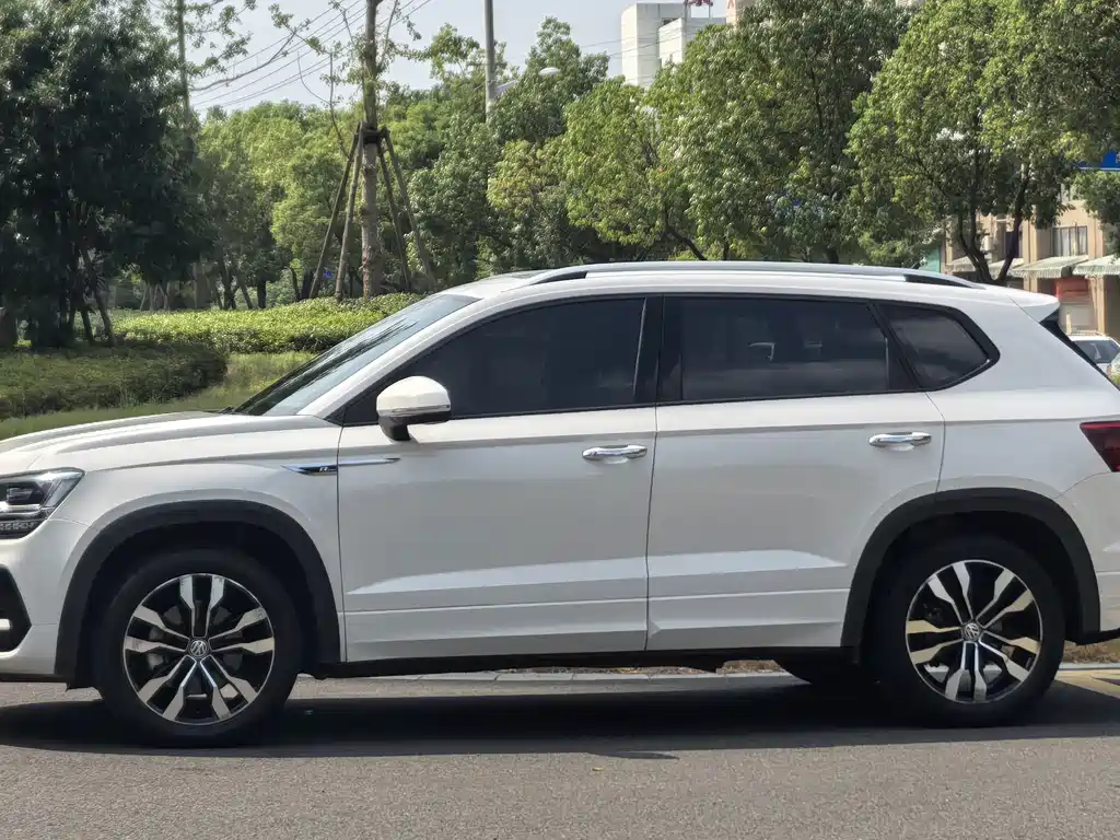 Volkswagen Tharu — миниатюра 4