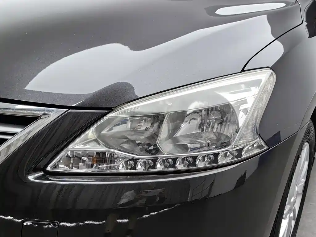 Nissan Sylphy — миниатюра 7