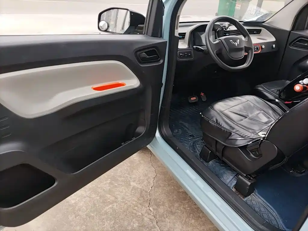 Wuling MINIEV — миниатюра 16