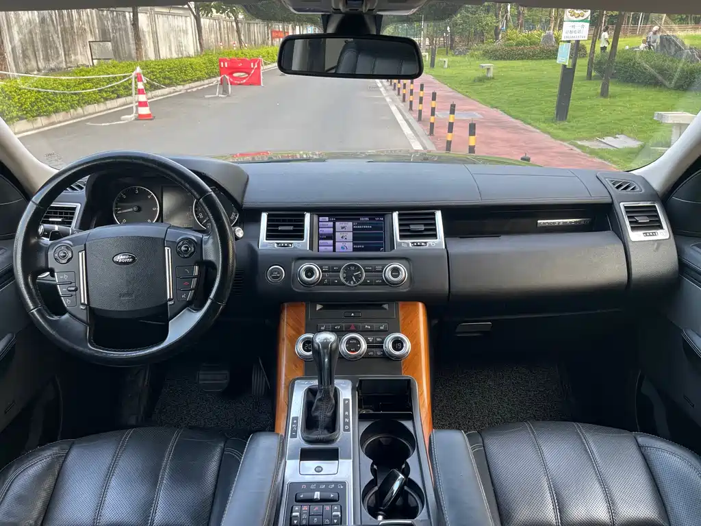Land Rover Sport — миниатюра 13