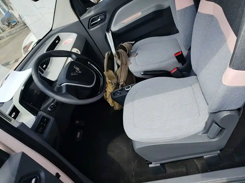 Wuling MINIEV — миниатюра 15