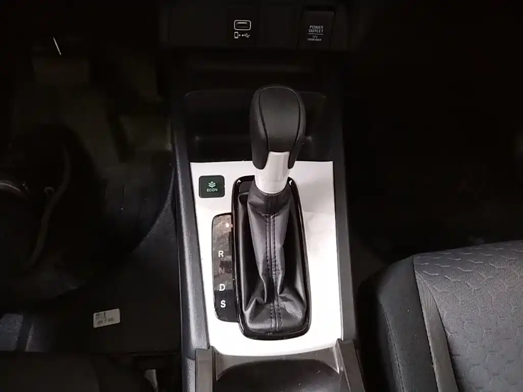 Honda Fit — миниатюра 14