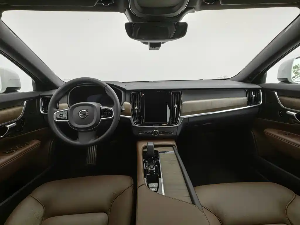 Volvo V90 — миниатюра 5