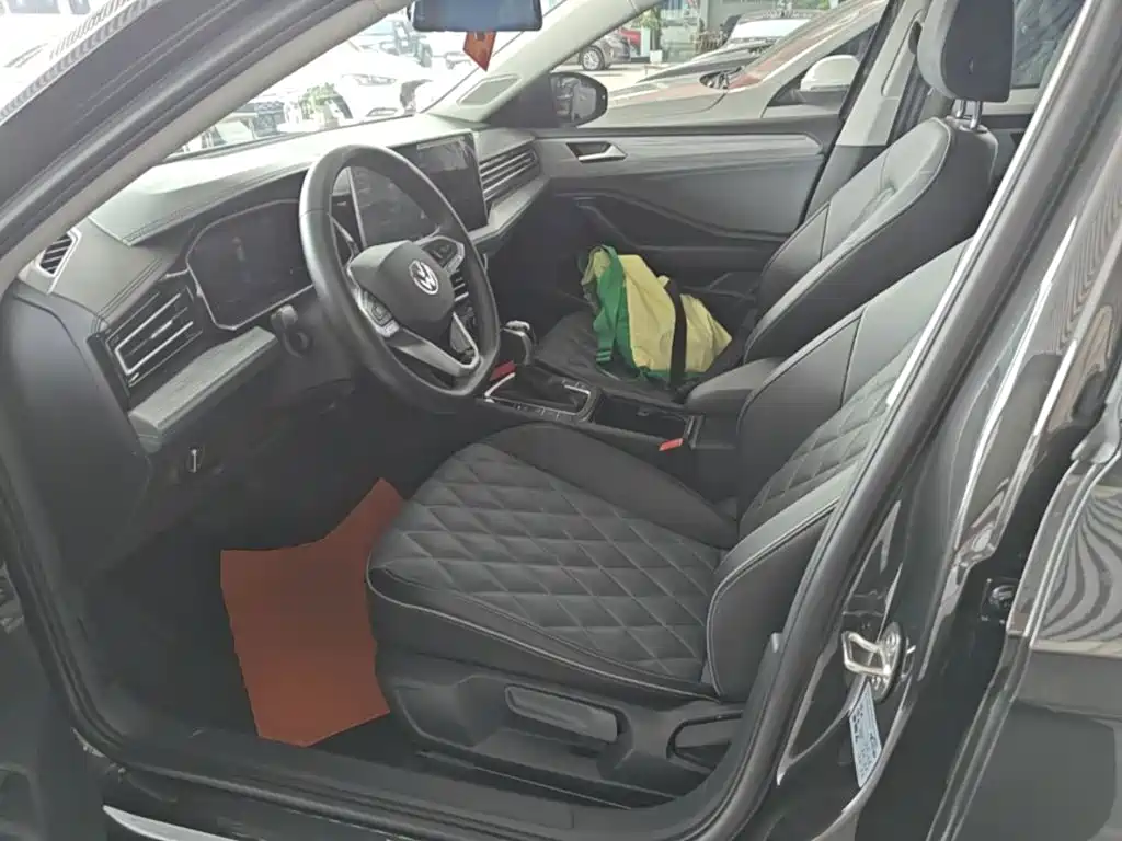 Volkswagen Sagitar — миниатюра 15