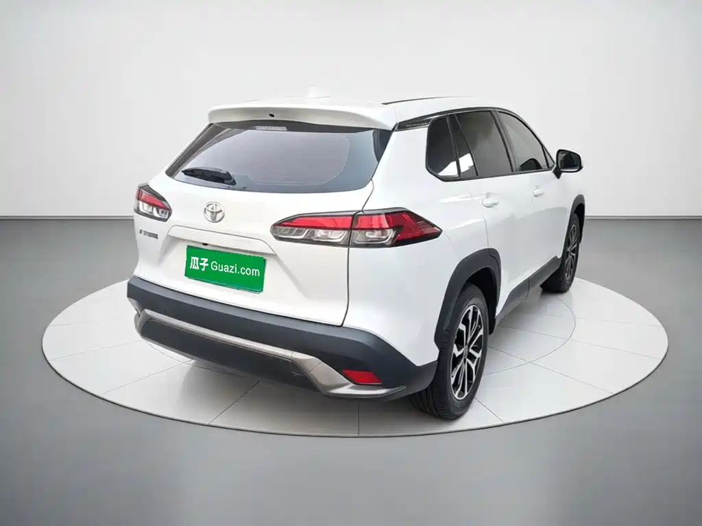 Toyota Frontlander — миниатюра 4