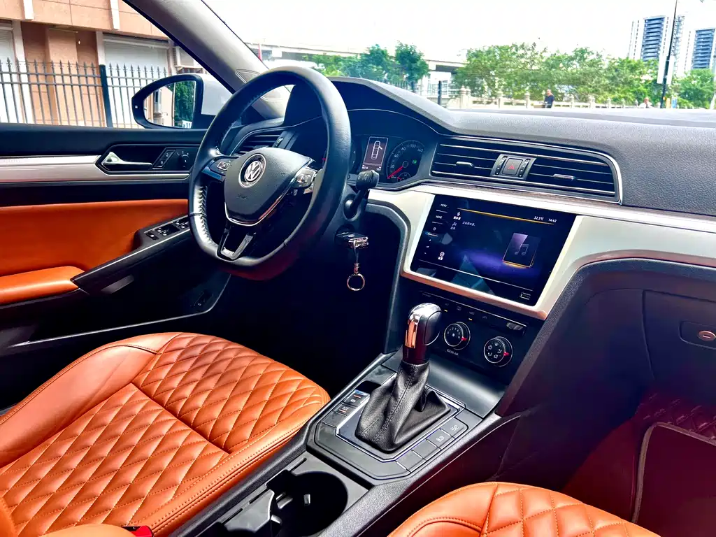 Volkswagen Lamando — миниатюра 15