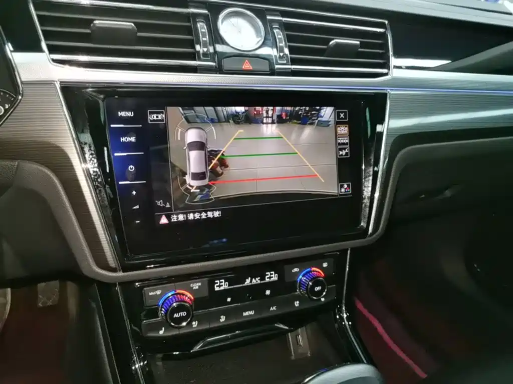 Volkswagen Phideon — миниатюра 13