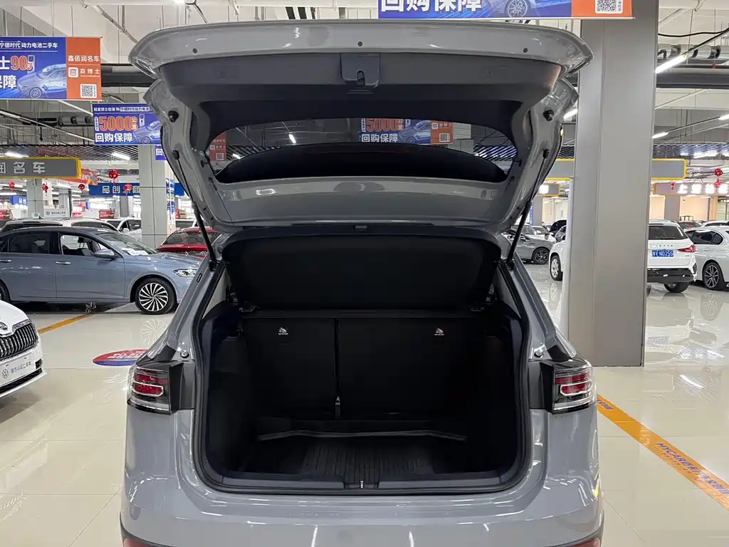 Volkswagen Tharu — миниатюра 11