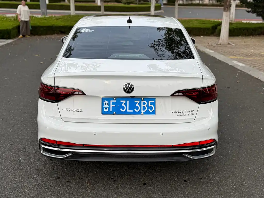 Volkswagen Sagitar — миниатюра 5