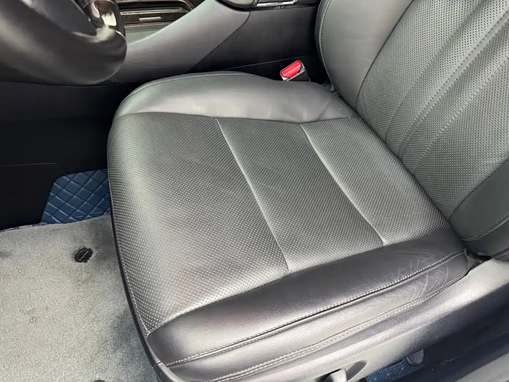 Toyota Vellfire — миниатюра 5