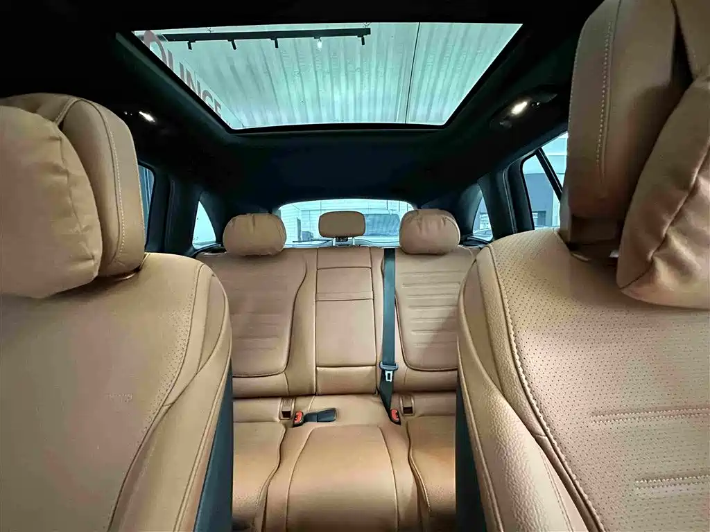Mercedes-Benz GLC — миниатюра 15