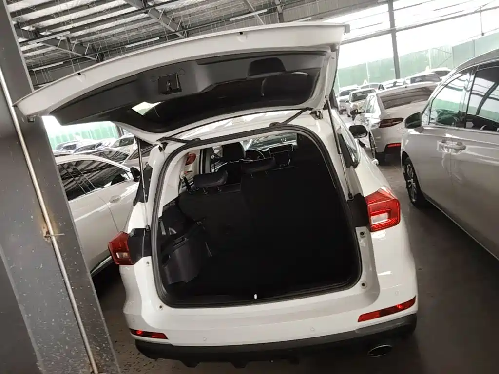 Haval M6 — миниатюра 19