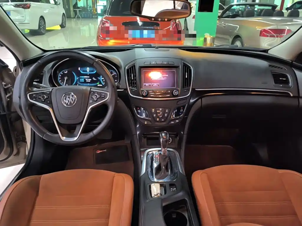 Buick Regal — миниатюра 10