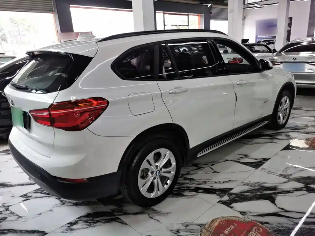 BMW X1 — миниатюра 7