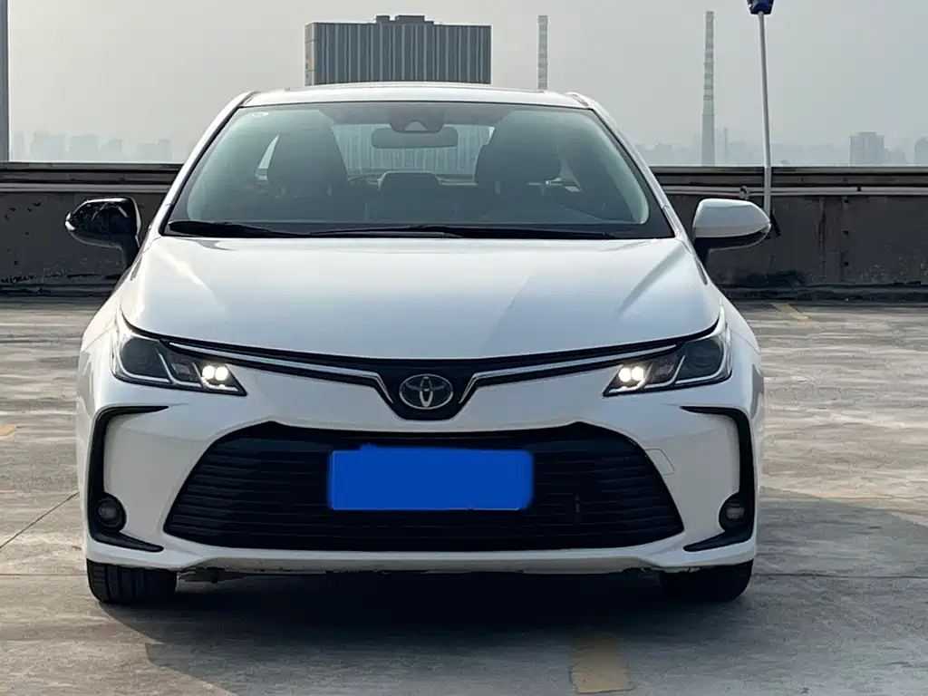 Toyota Corolla — миниатюра 4