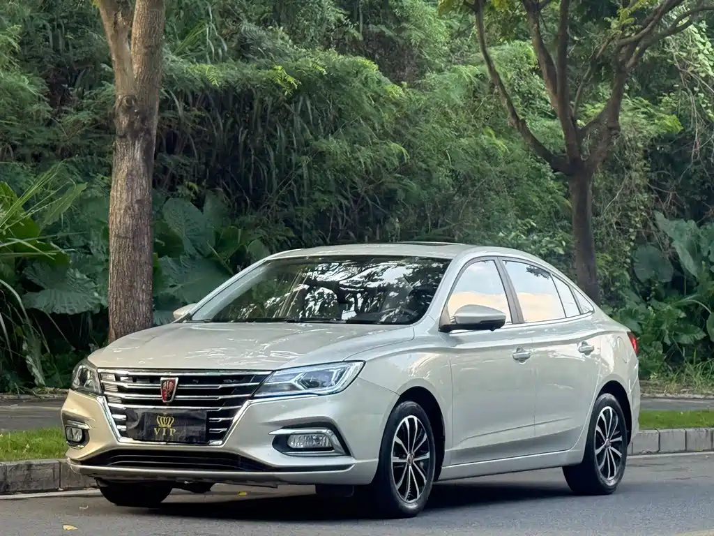 Roewe i5