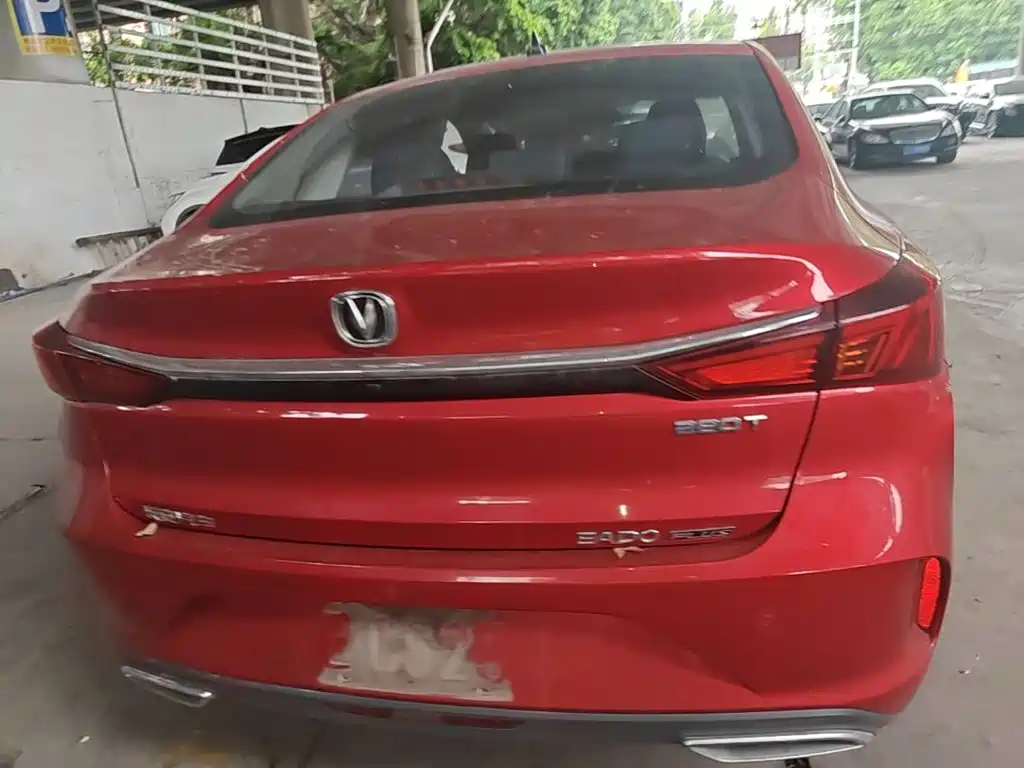 Changan Eado — миниатюра 6