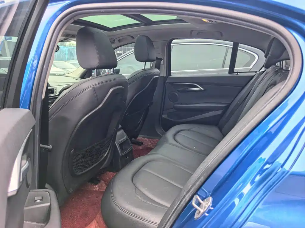 BMW 1 Series — миниатюра 9