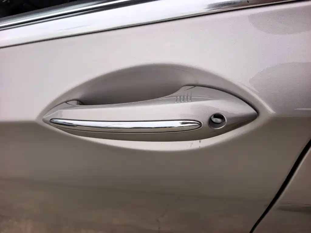 BMW 7 Series — миниатюра 9
