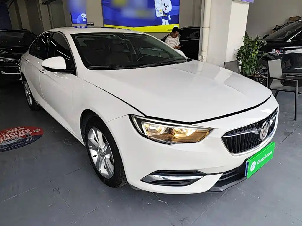 Buick Regal — миниатюра 4