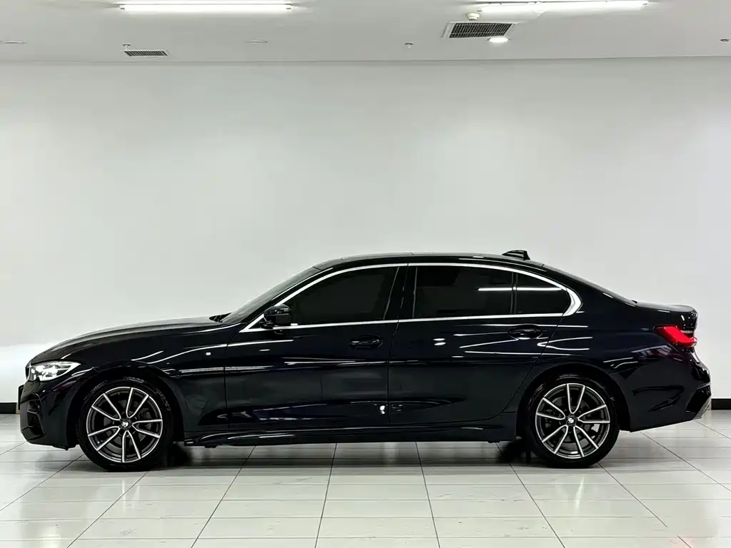 BMW 3 Series — миниатюра 5