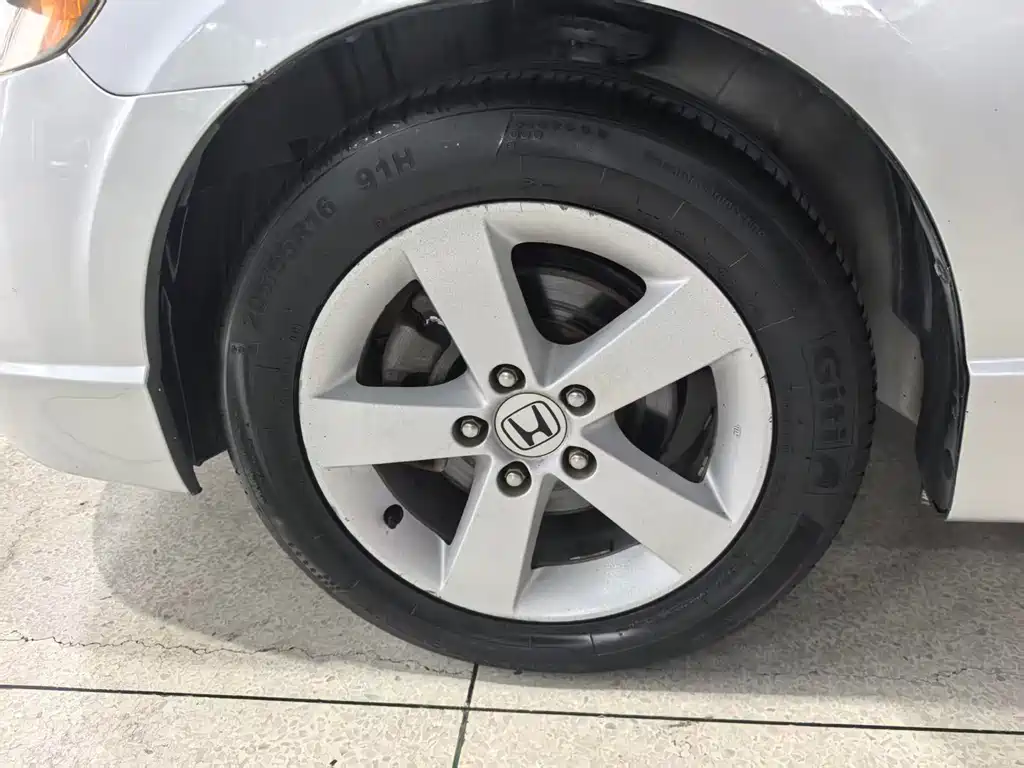 Honda Civic 2006 1.8L AT