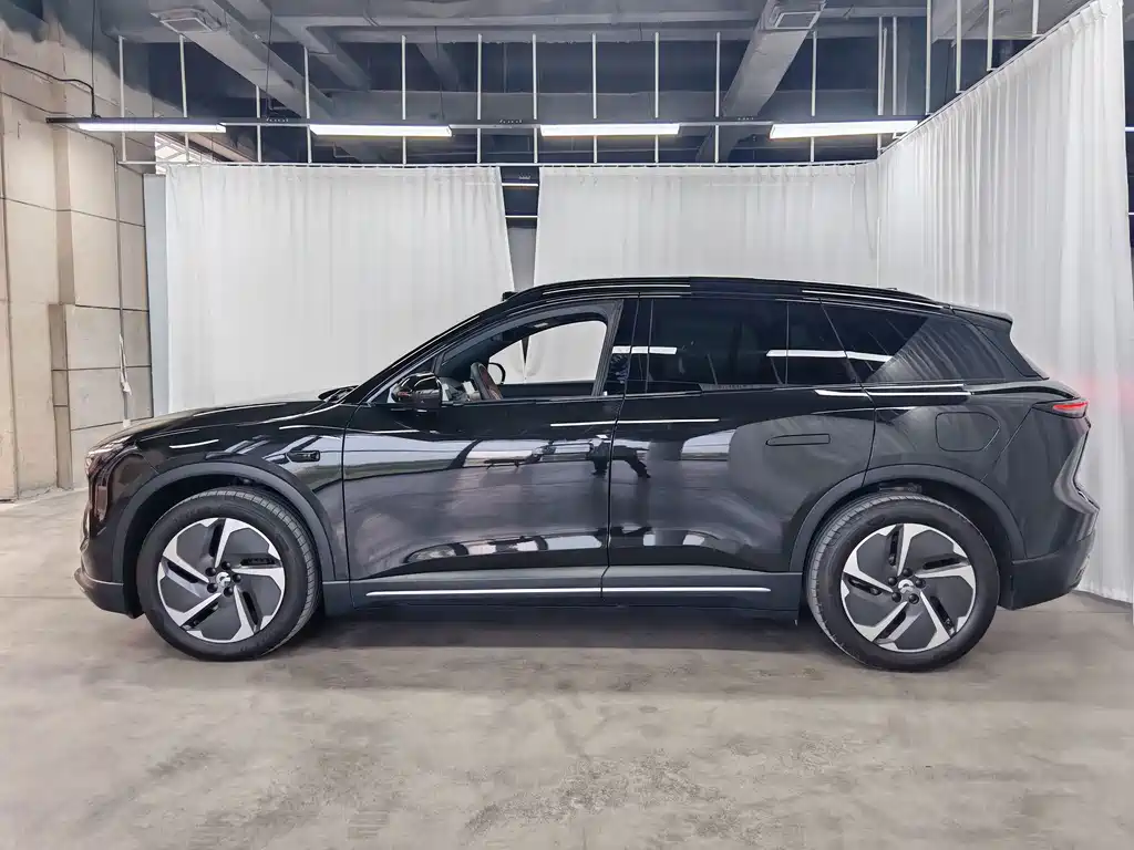 NIO ES6 — миниатюра 7