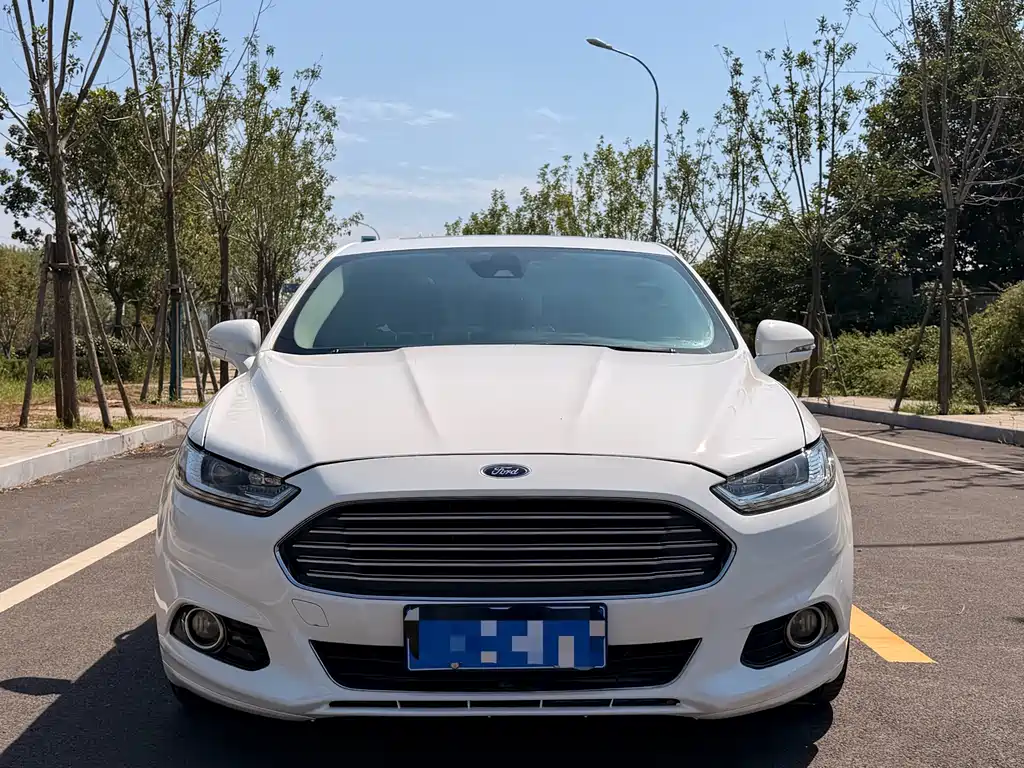 Ford Mondeo — миниатюра 2