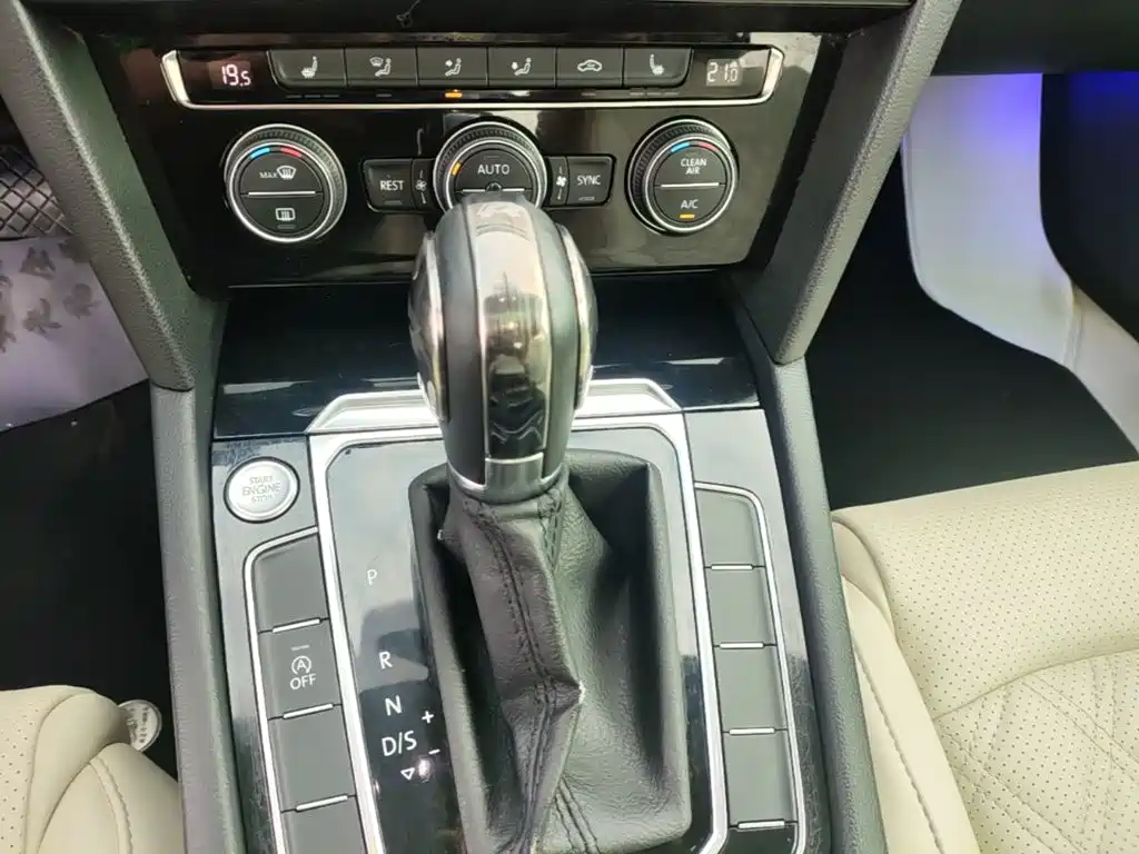 Volkswagen Magotan — миниатюра 14