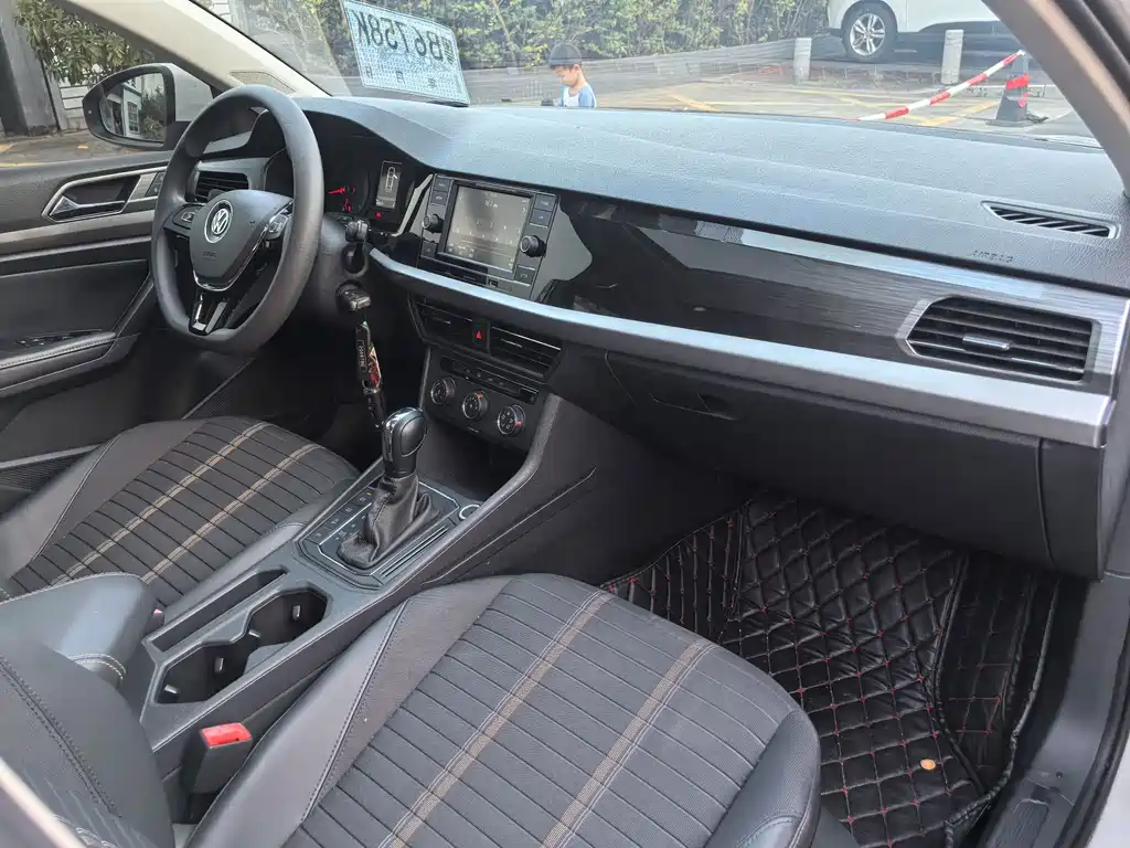 Volkswagen Lavida — миниатюра 15